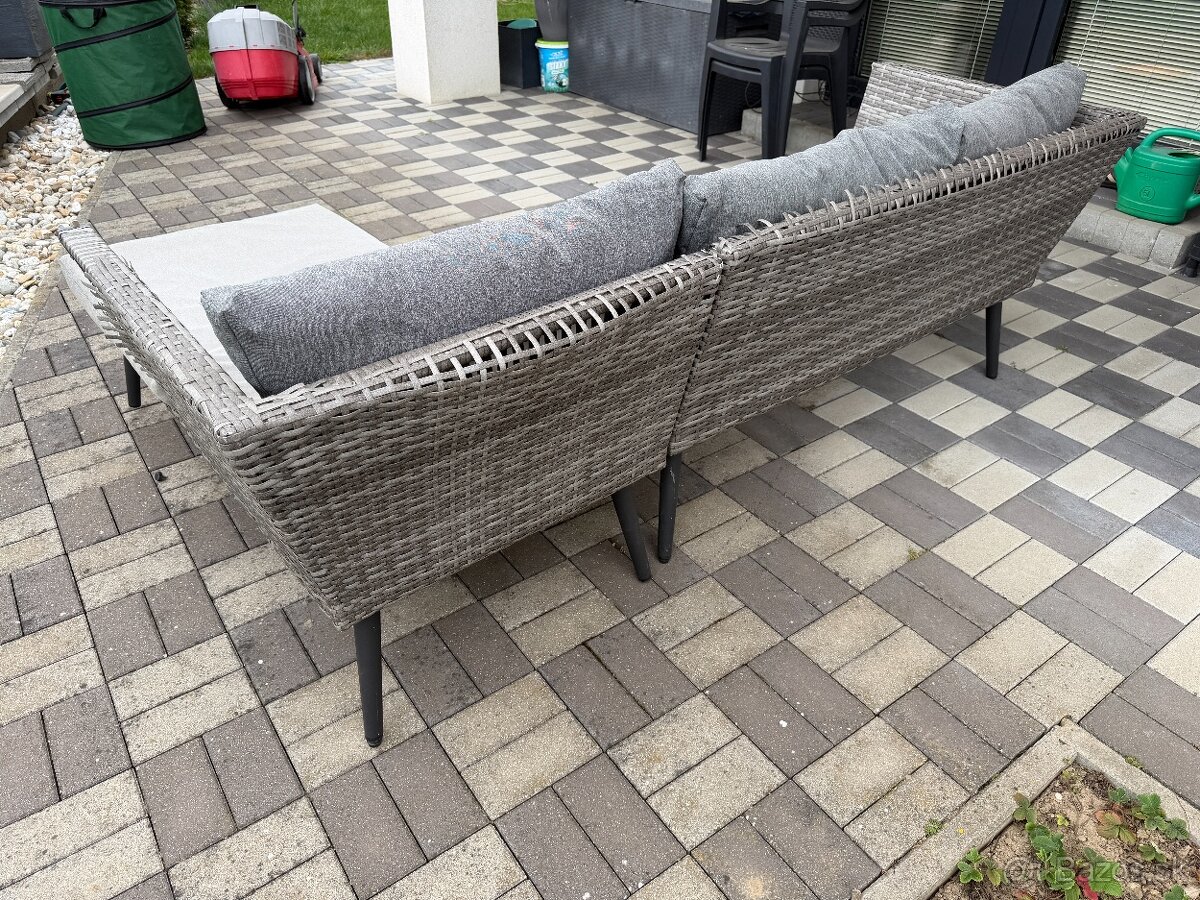 ratanová súprava aj s vankušmi - 2