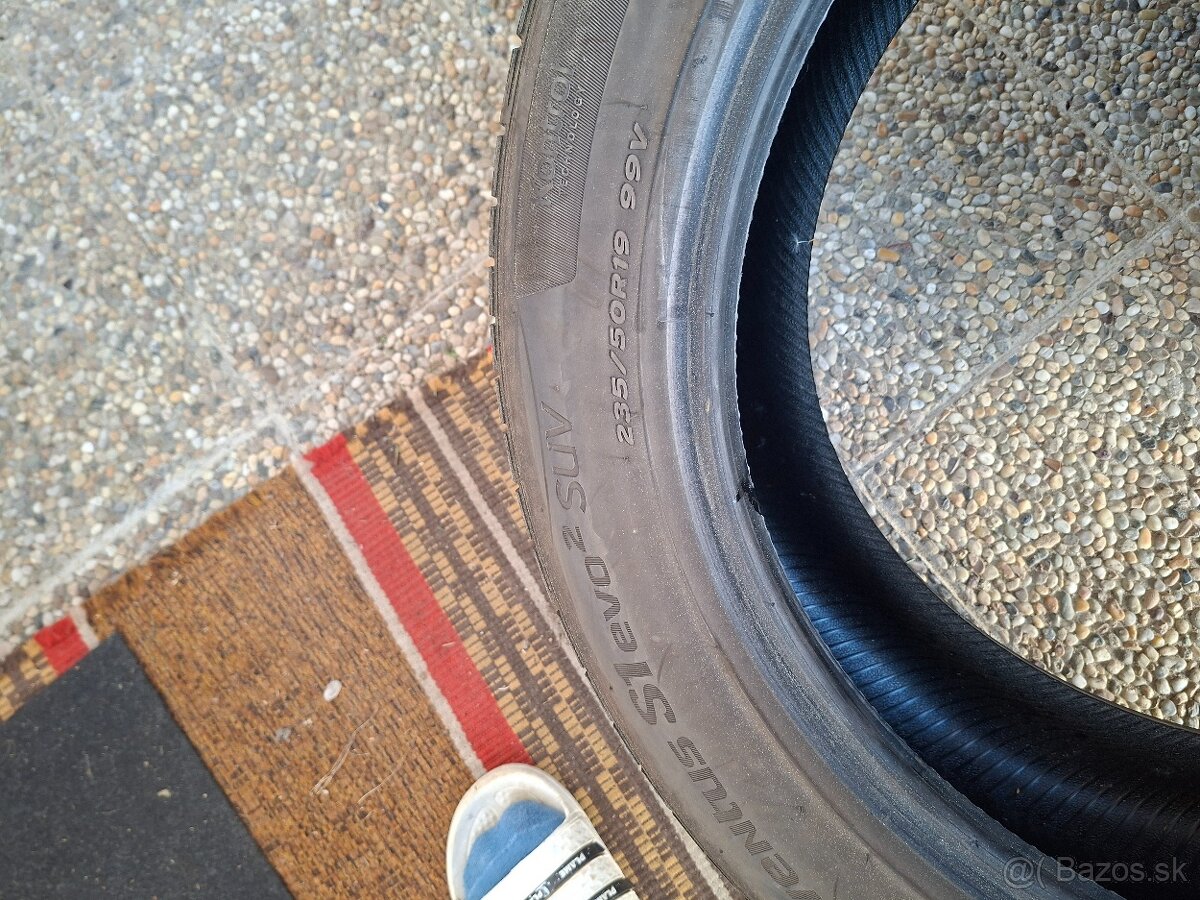 Hankook 235/50R19 - 2
