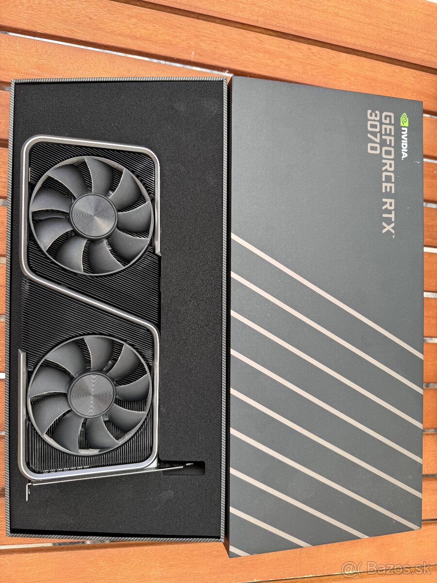 NVIDIA GeForce RTX 3070 FE - 2