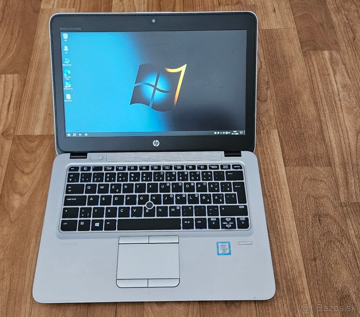 HP EliteBook 820 G3 - 2