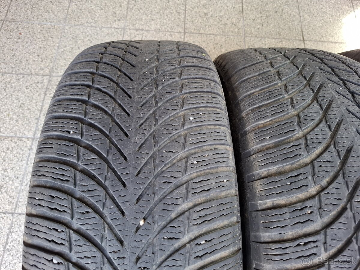 Nokian 265/60R18 - 2
