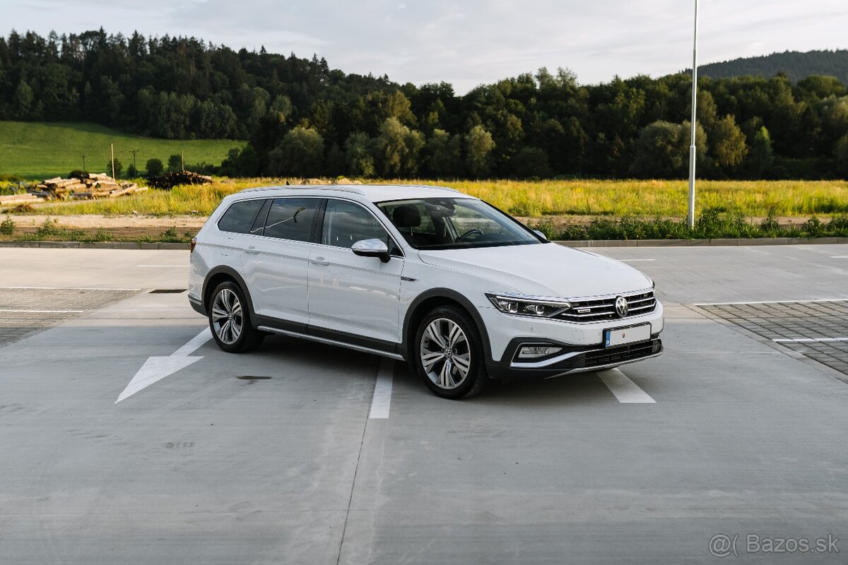 VW Passat Alltrack B8.5 - 2
