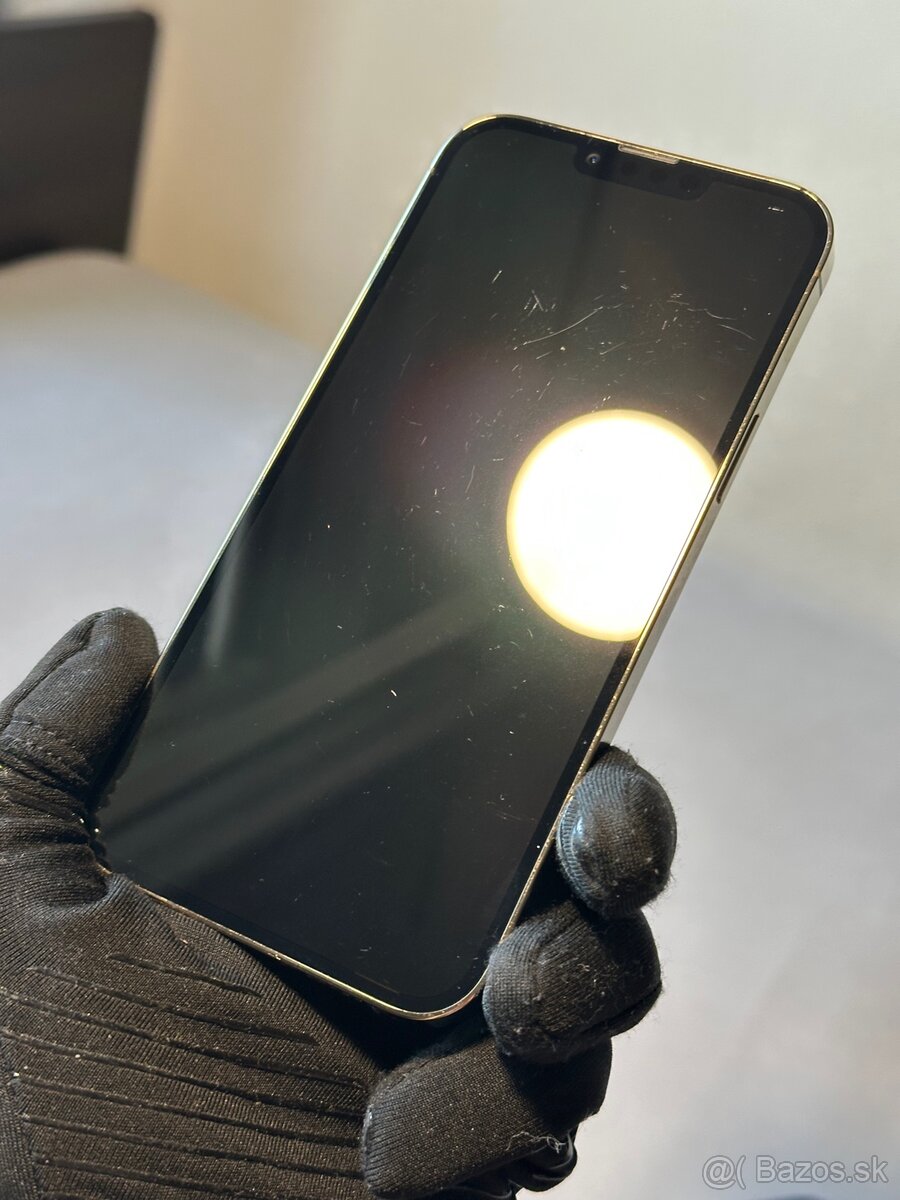 iPhone 13 Pro Max 🔋82% - 2