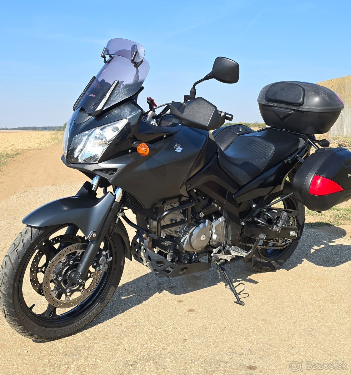 Suzuki V strom DL650 - 2