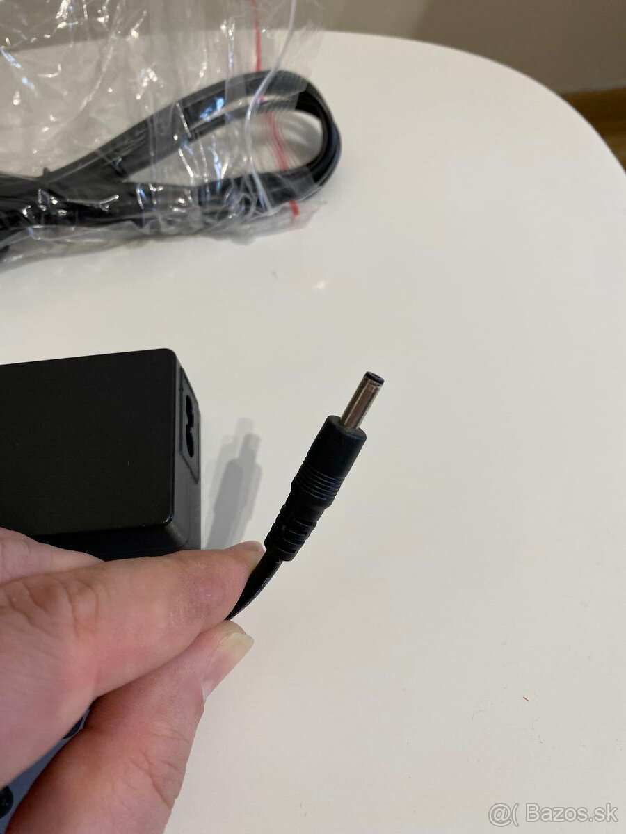 Nabíjačka na notebook Asus 19V 3,42A rozmer 4x1,35 - 2