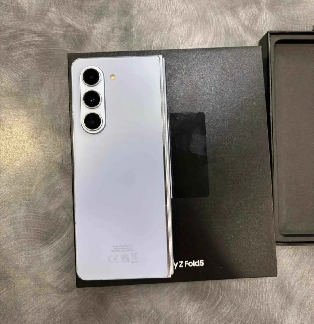 Samsung Galaxy ZFold 5 12/256gb - 2