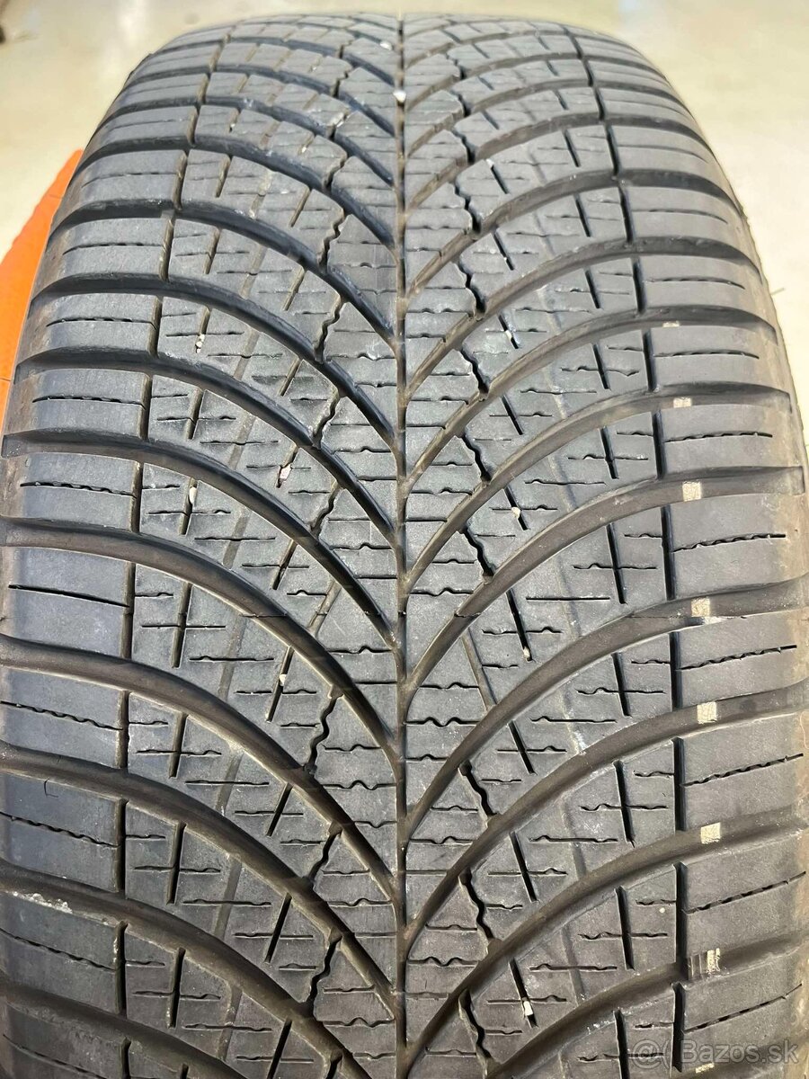 205/55 R17 Celorocne Goodyear - 2