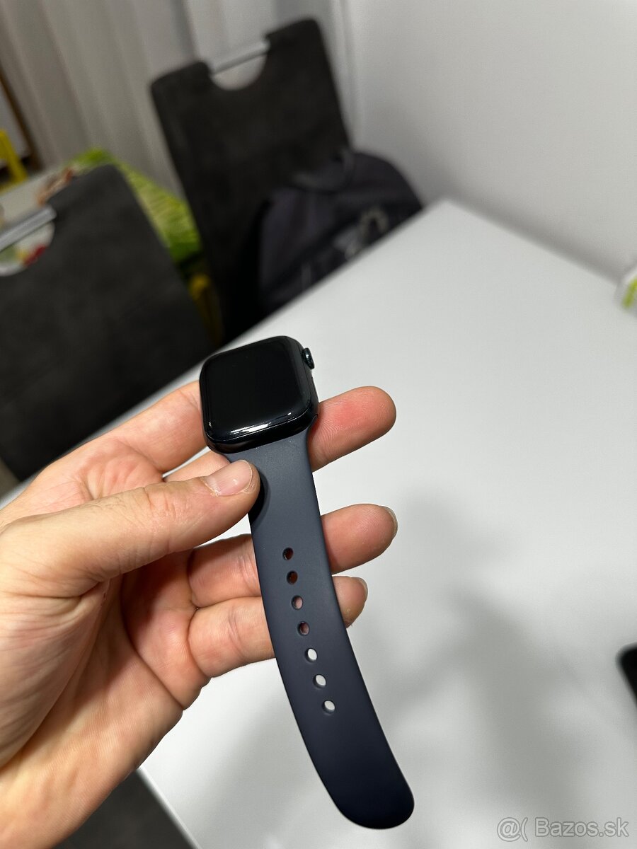 Apple watch 7 85% batéria - 2