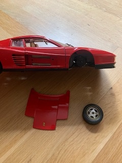 Ferrari Testarossa coupe 1984 1/18 - 2