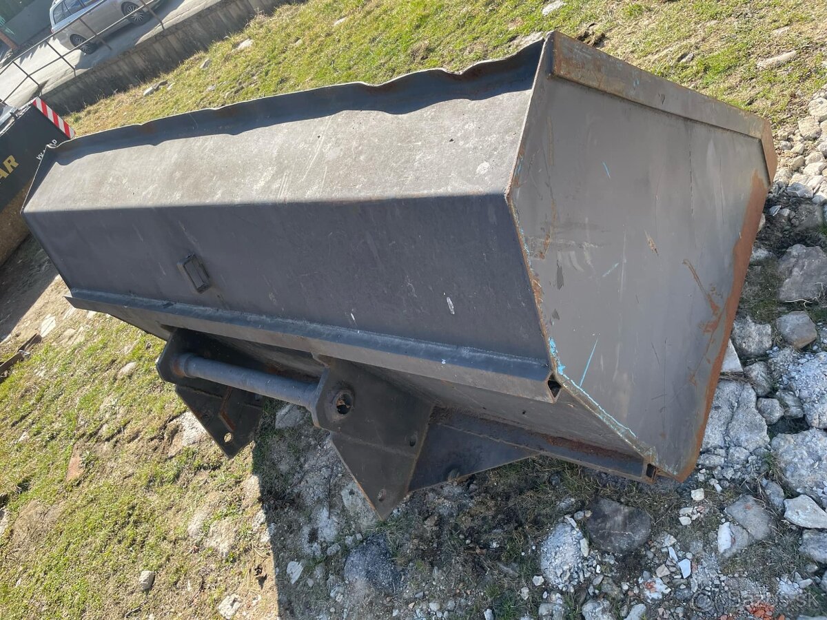 Predám veľkoobjemovú Lyžic - 2