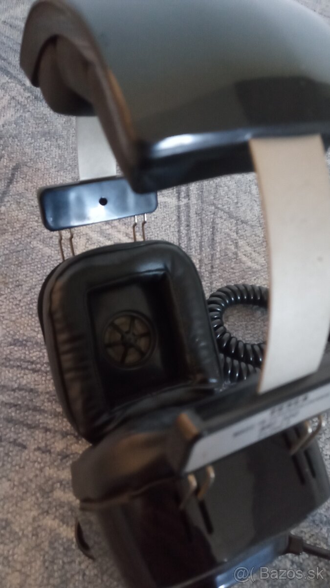 Tesla ARF 300 Štúdiové sluchadlá - 2