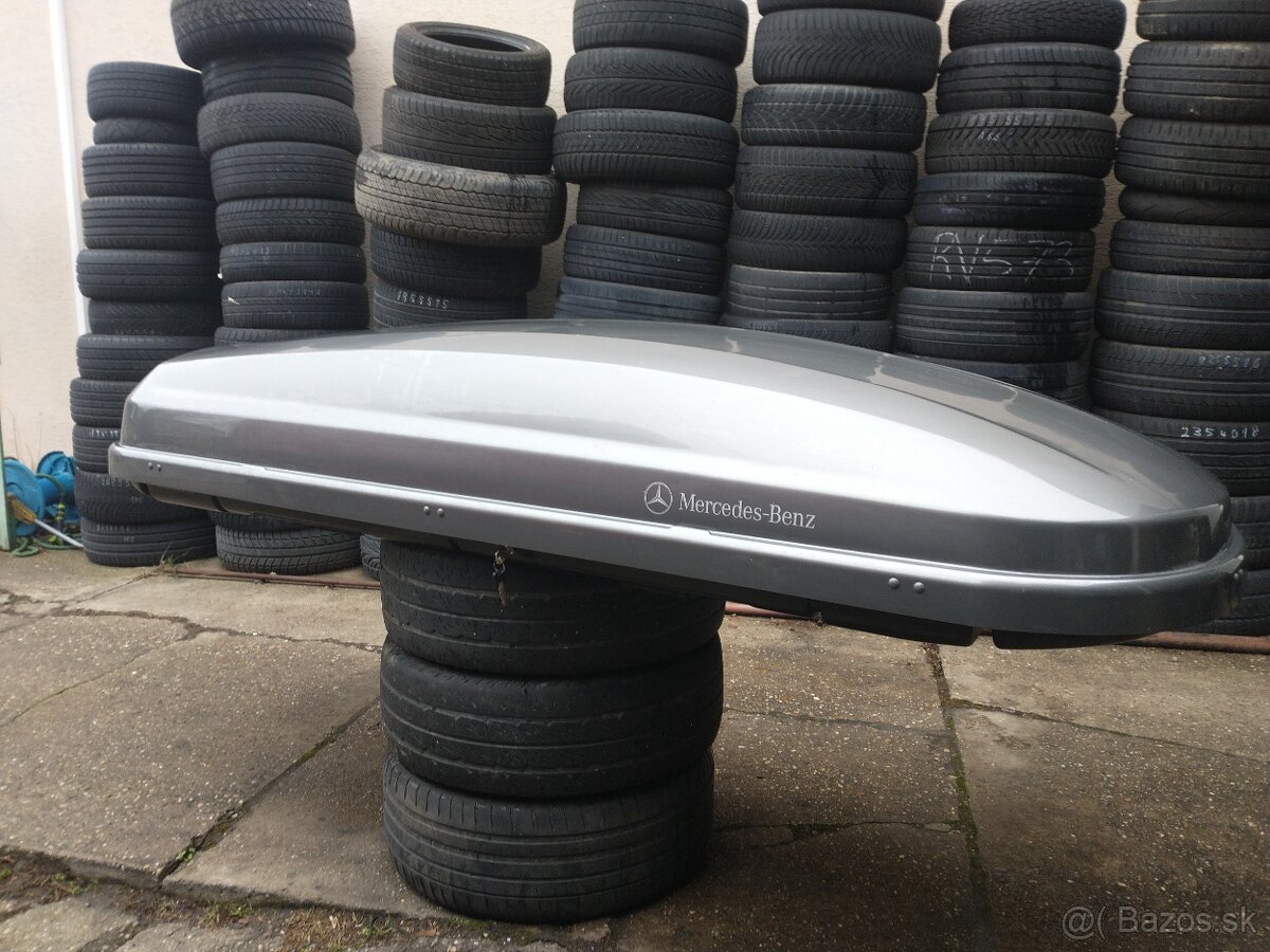 Predam uzamykatelny stresny box mercedes - 2