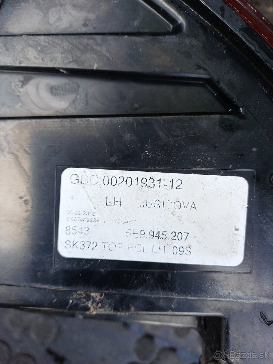 5E9.945.207 LZ Svetlo Octavia 3 Fl combi - 2