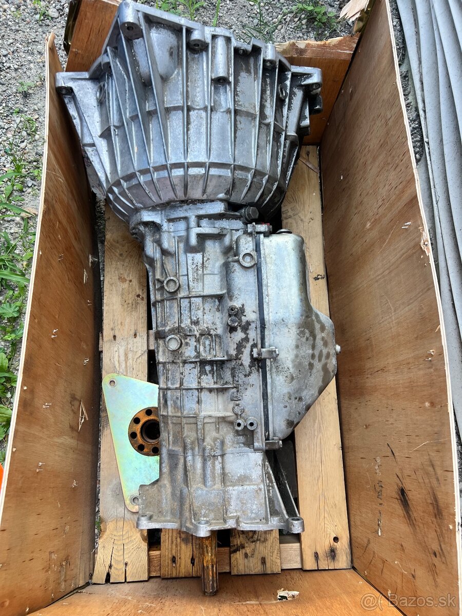 Predam súčiastky na Land rover Discovery 2 - 2