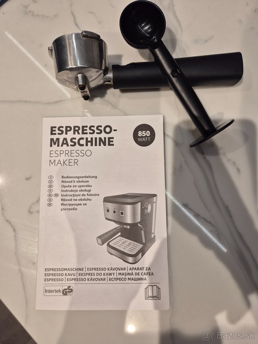 Espresso- Kavovar 850W - 2