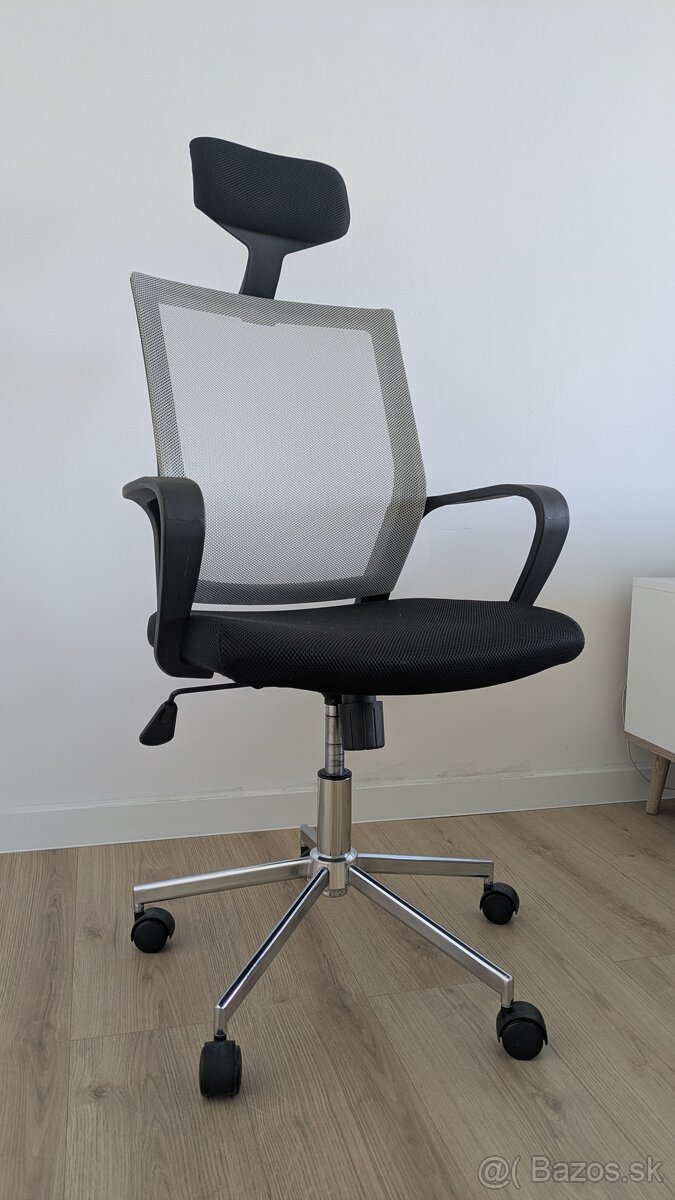 Kancelárske kreslo DAKIN P1 - 2