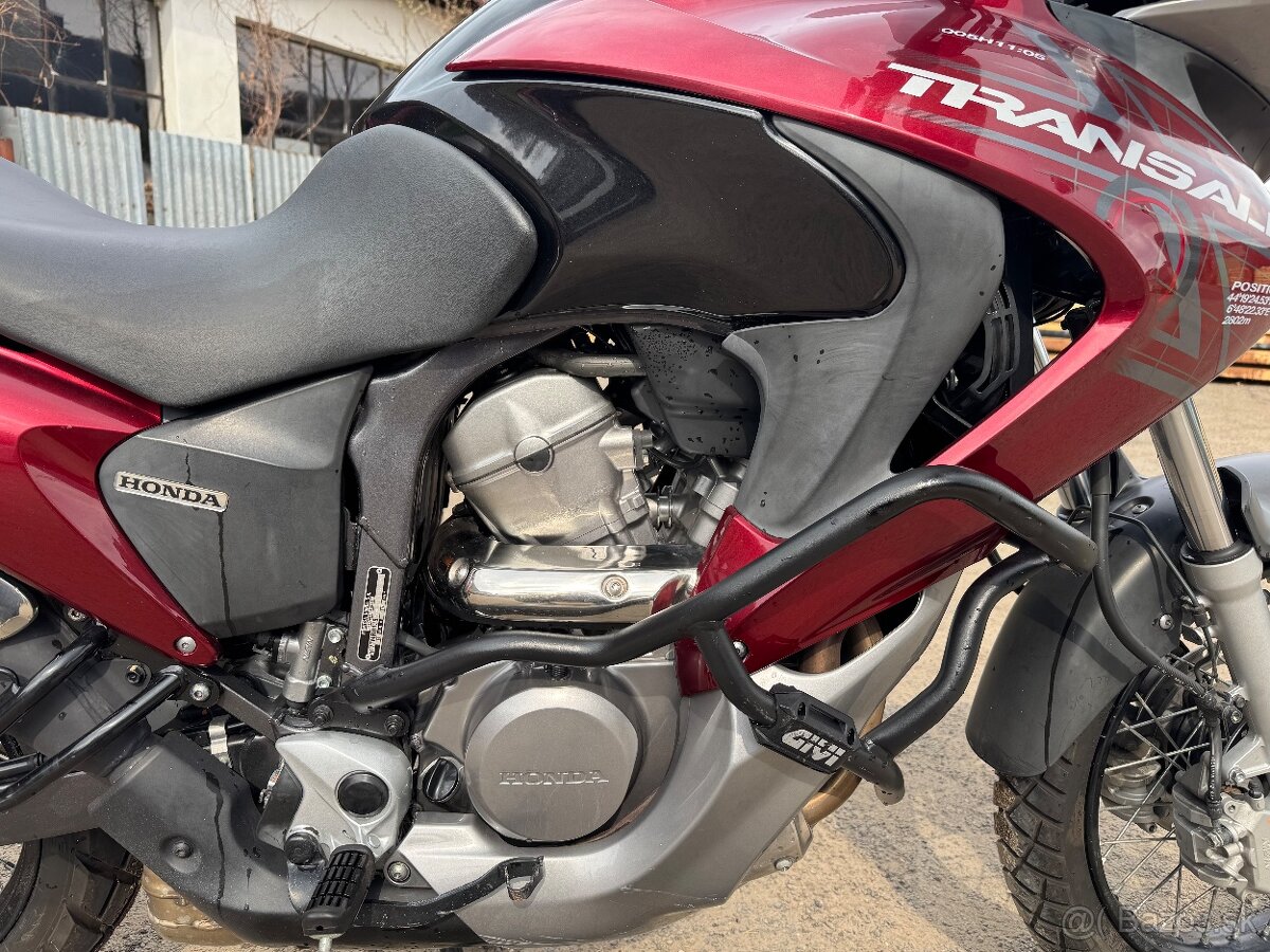 Honda Transalp 700 - 2
