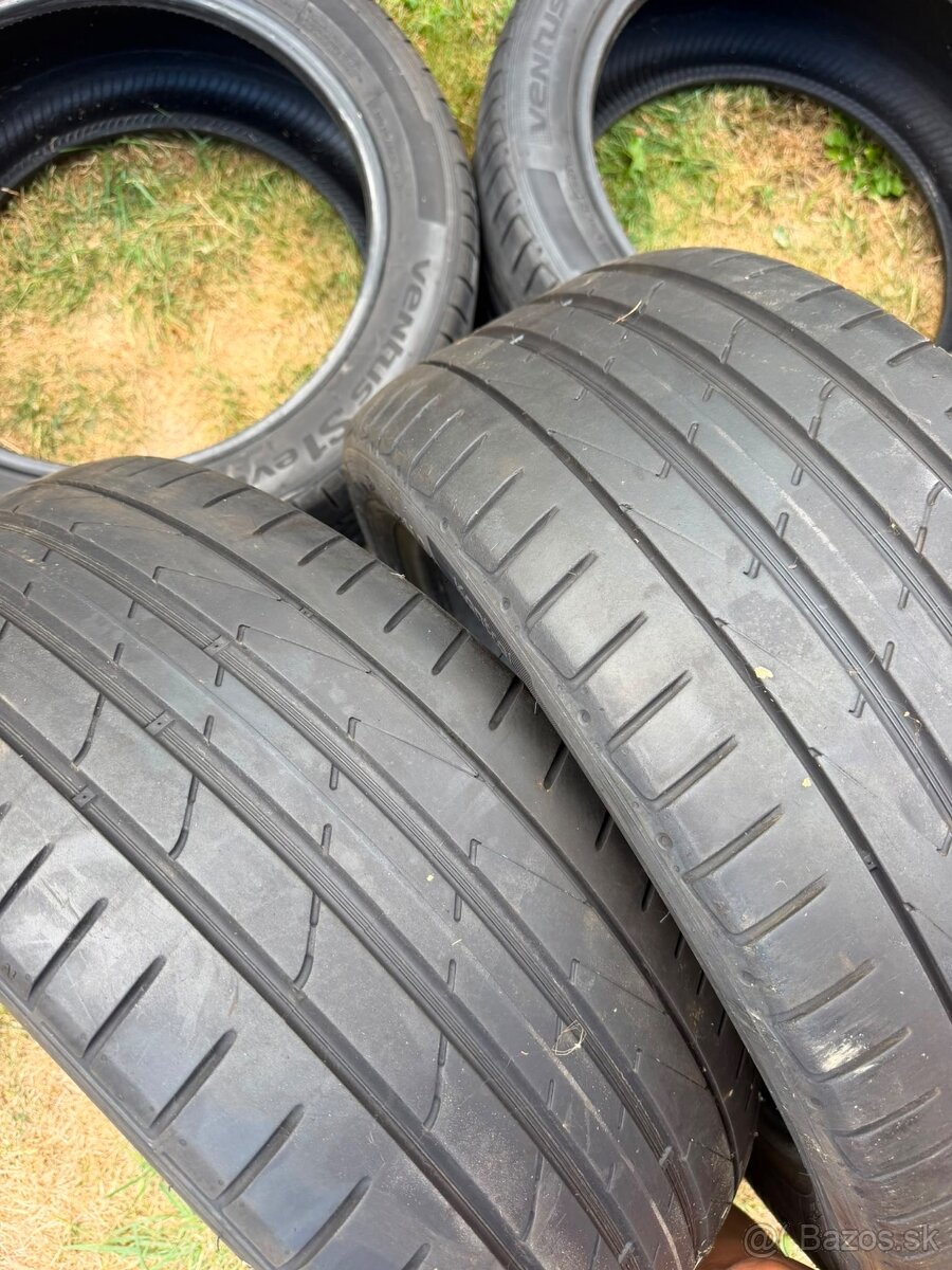 Letné pneumatiky hankook 245/45 r18 - 2
