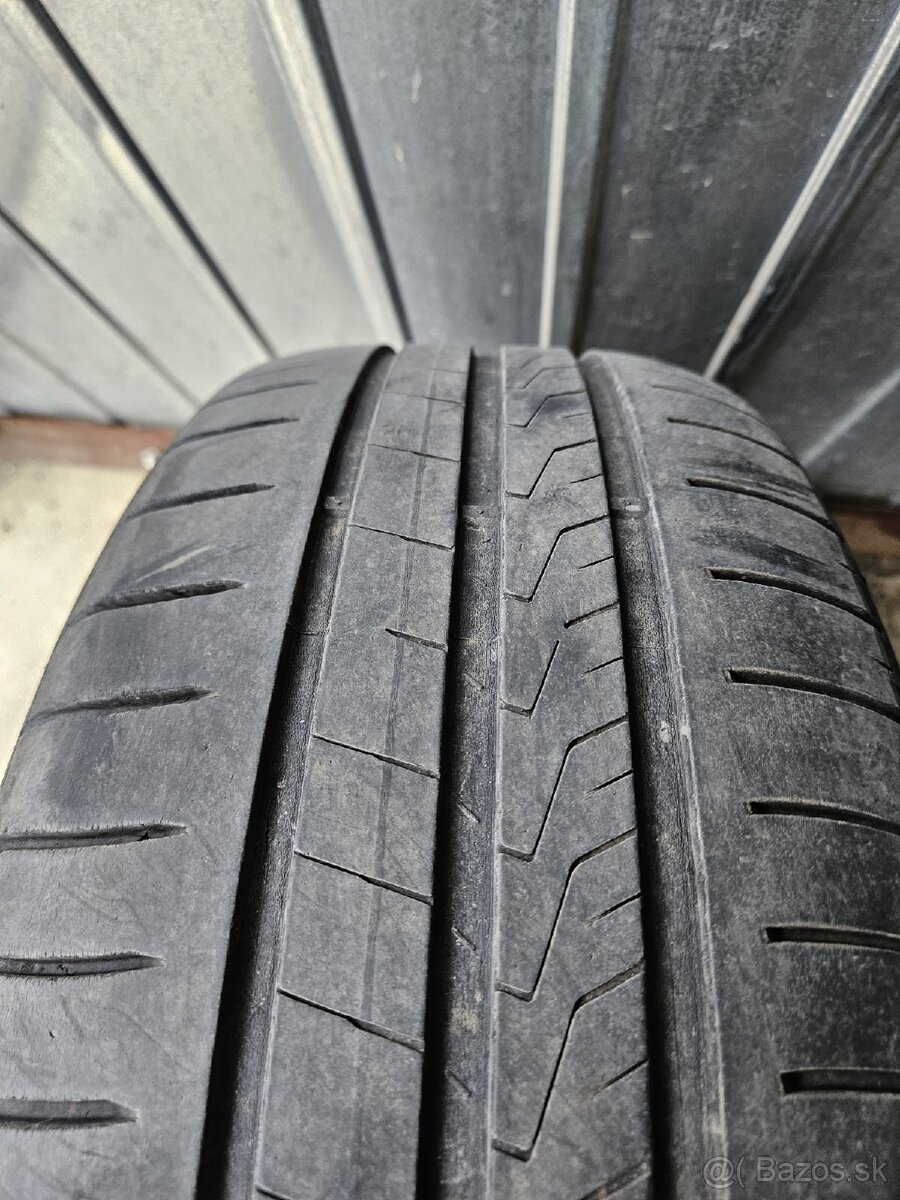 Hankook 205/55 R16 - 2