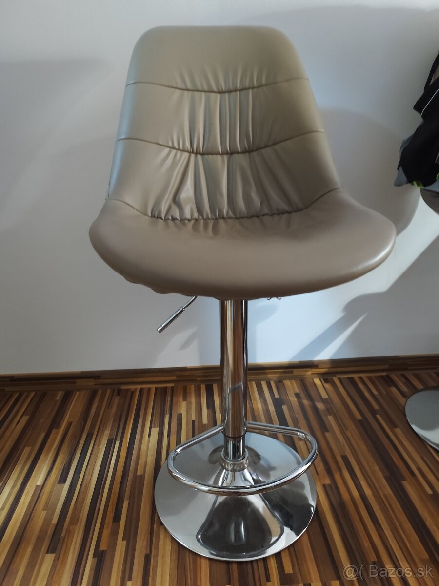Barová stolička - 2