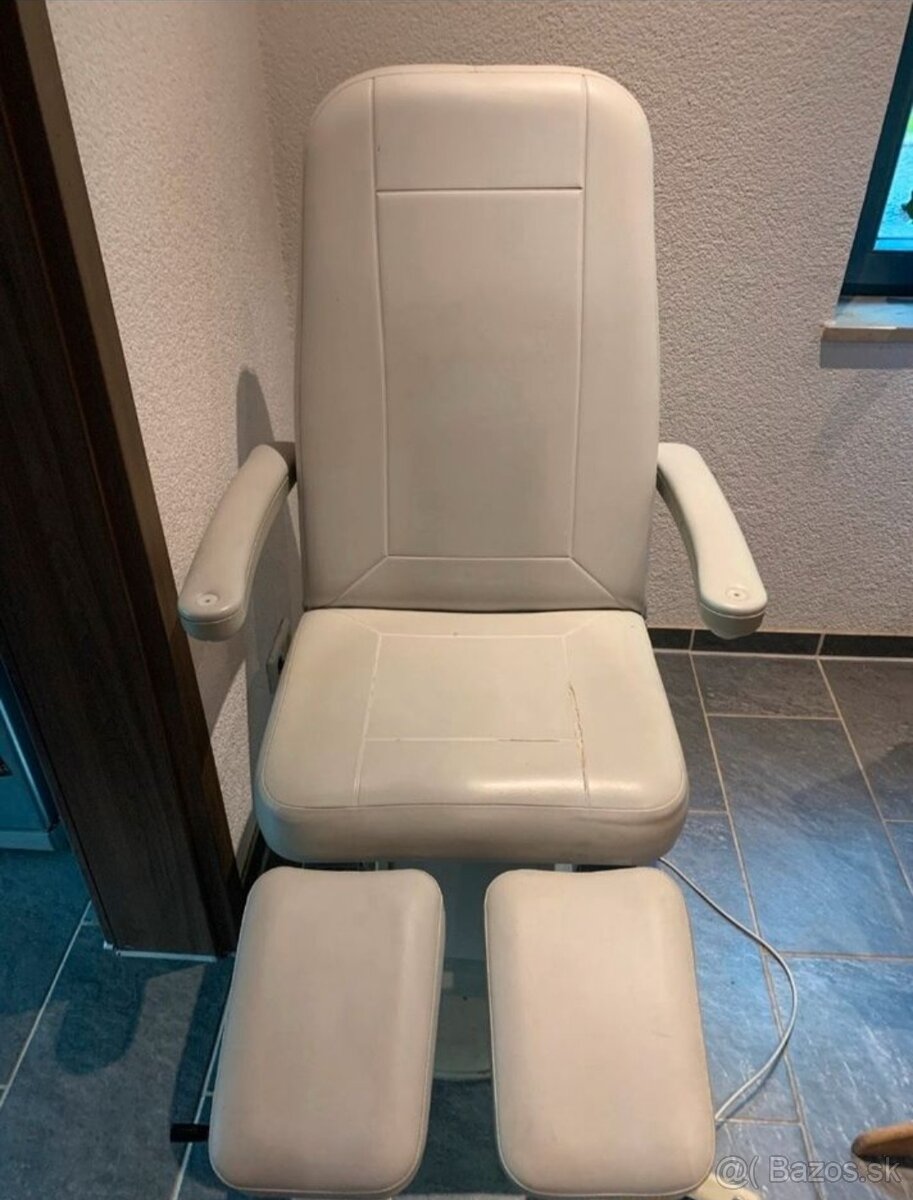 Elektrické Pedikérské křeslo šedé 3 motory gerlach - 2