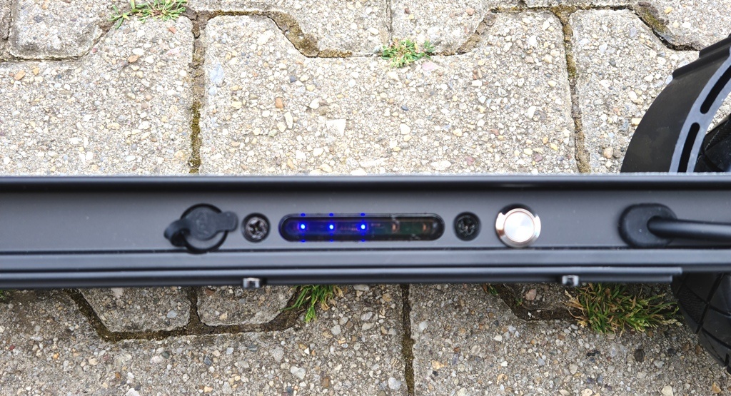 Predám skladaciu kolobežku elektrickú - - 2