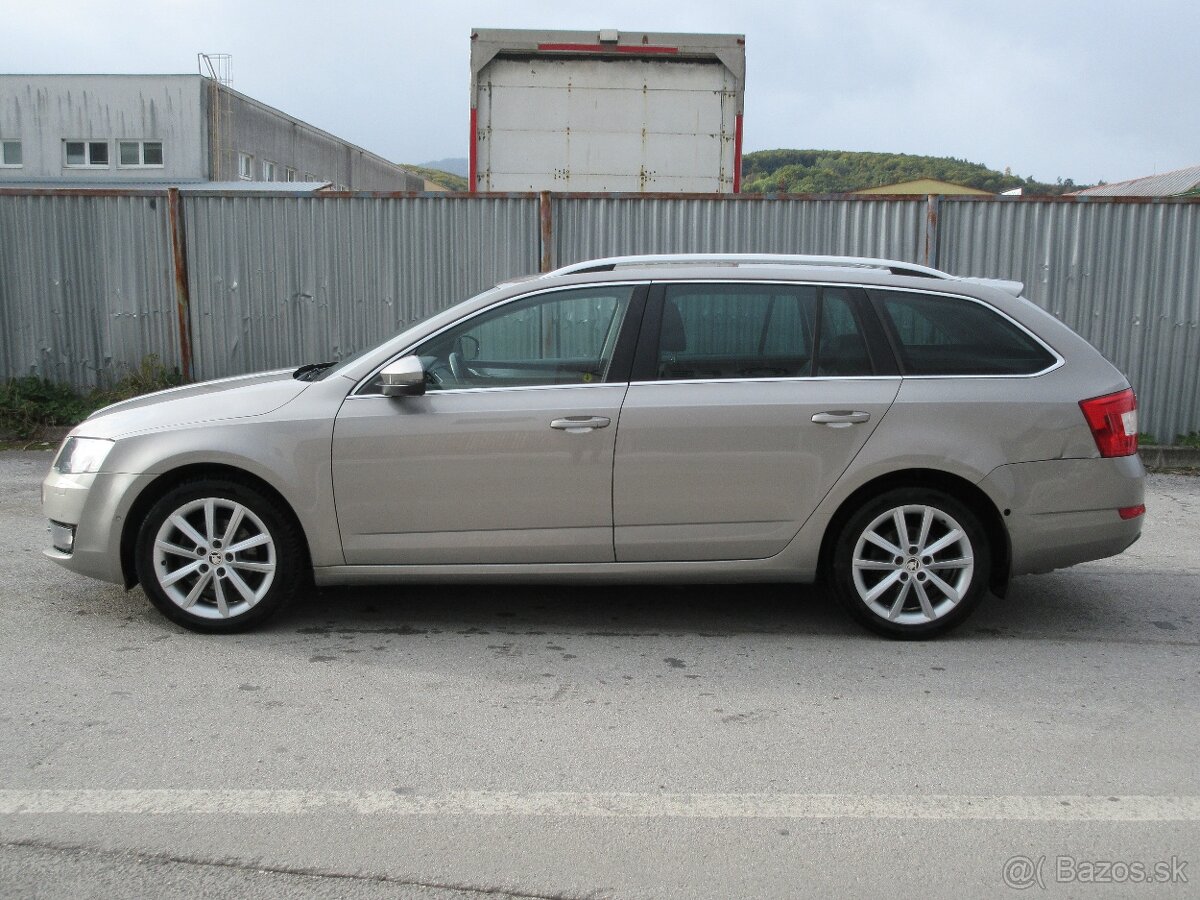 Škoda Octavia Combi 2.0 TDI Elegance/Style 4x4 - 2