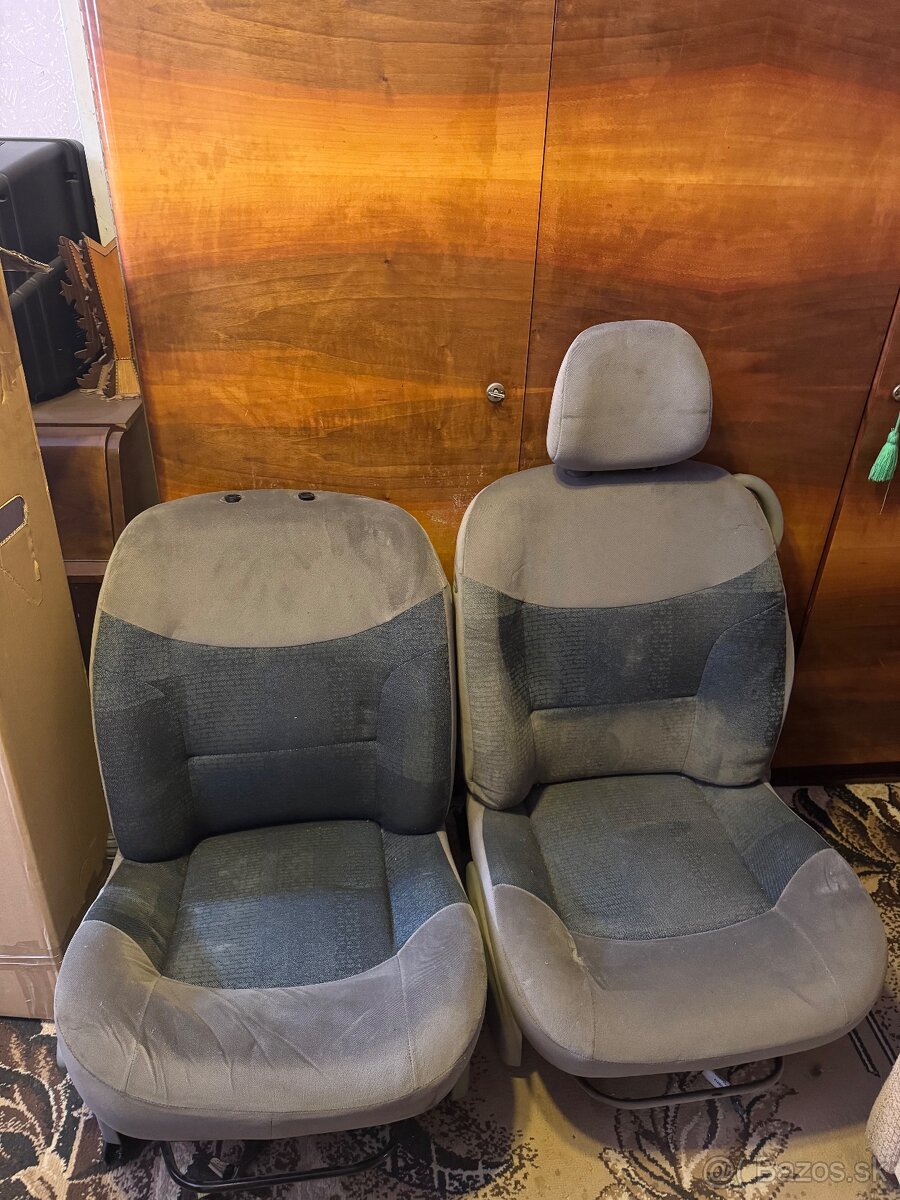 Renault Mégane Scénic - sedačky - 2