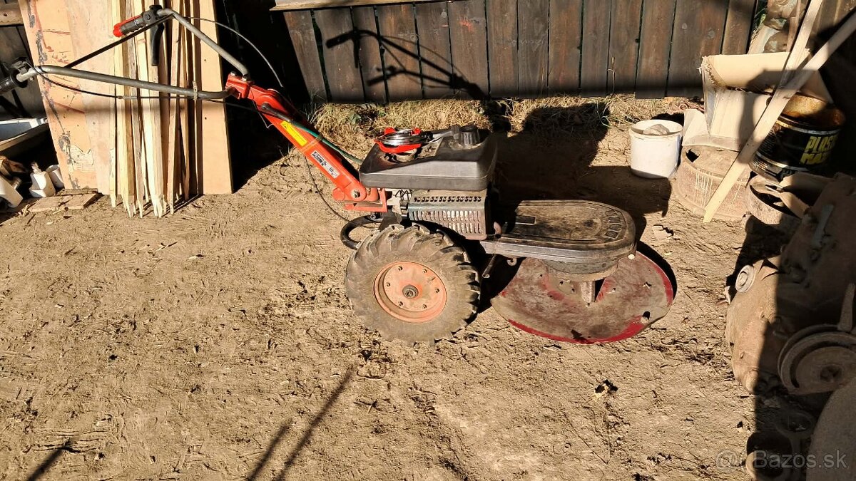 Jedno bubnová kosačka s pojazdom Vari - 2