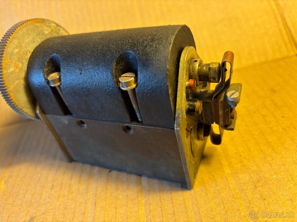 INDUKTOR-TELEFÓNNE DYNAMO - 2