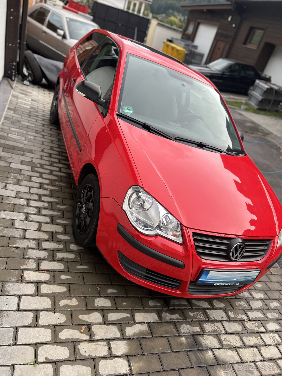 Volkswagen Polo - 2