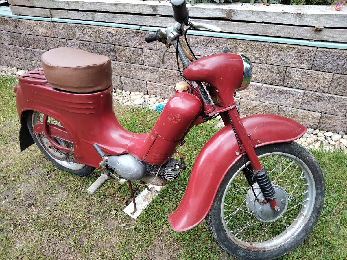 Jawa 50 typ 555 s TP a EČ kat. L1E - 2
