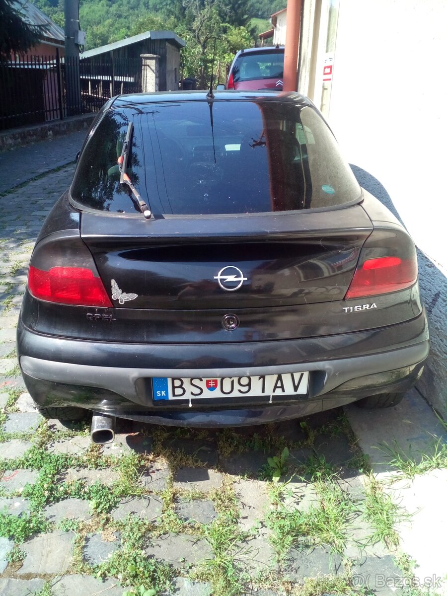 Opel tigra - 2