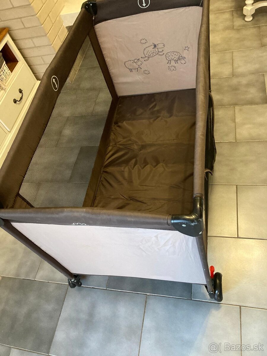 skladacia postieľka - 2