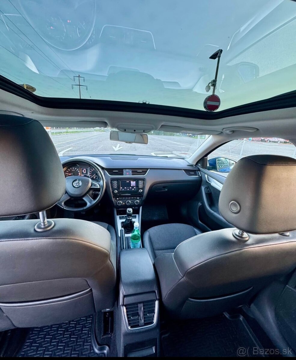 Prenájom auta Škoda Octavia - 2