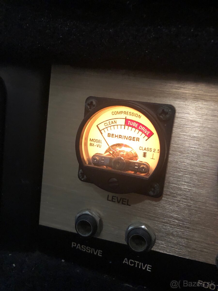 Basgitarove kombo Behringer BX 4410 - 2