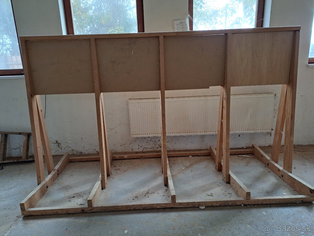 Stojany na sklenené tabule, plošný materiál - 2