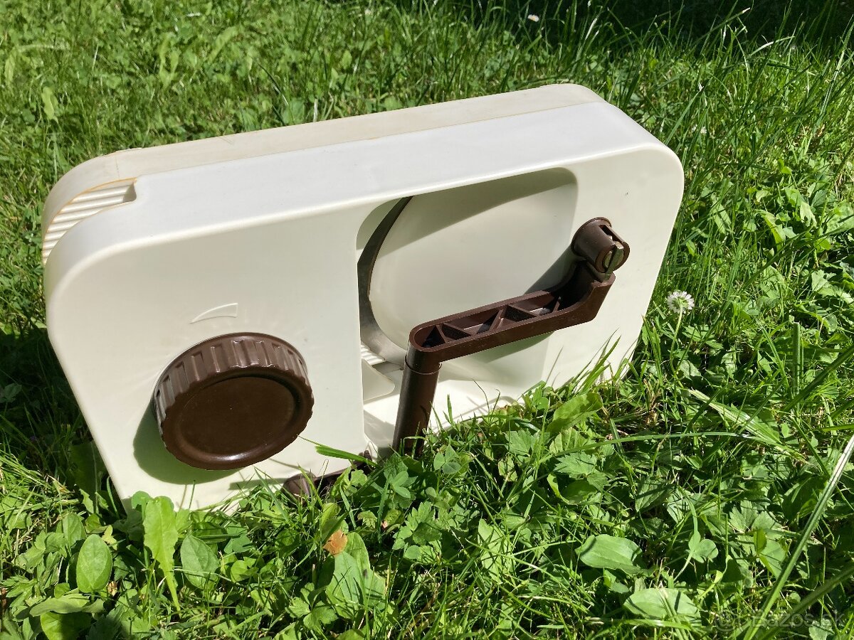 ručný krájač - 2