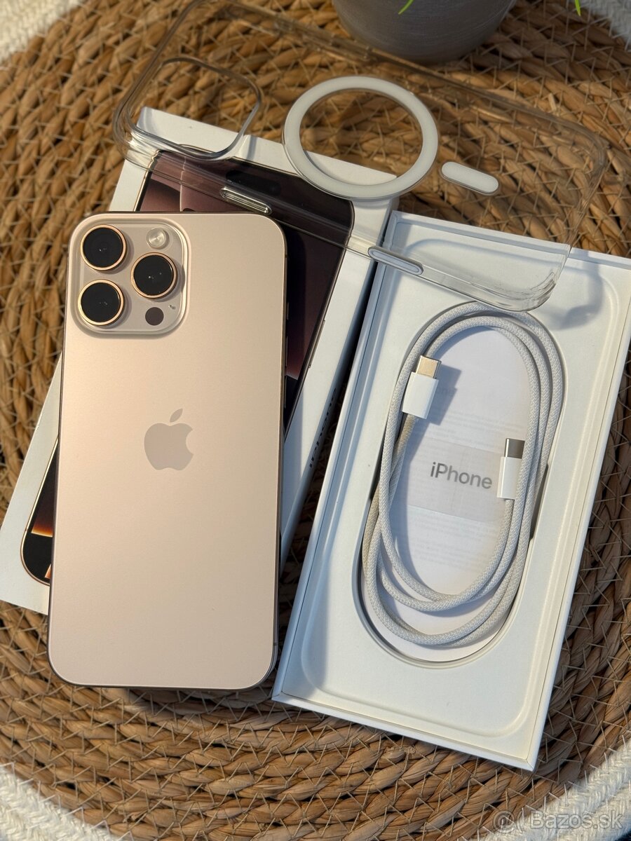 iPhone 16 Pro Max 256 GB - Desert Titanium - 2