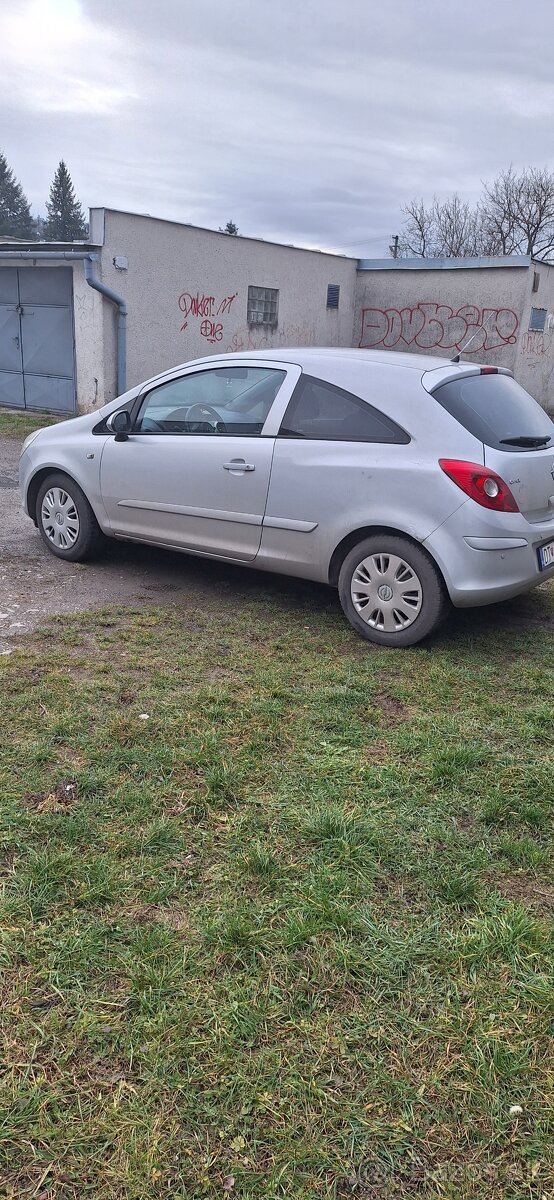 Opel Corsa - 2