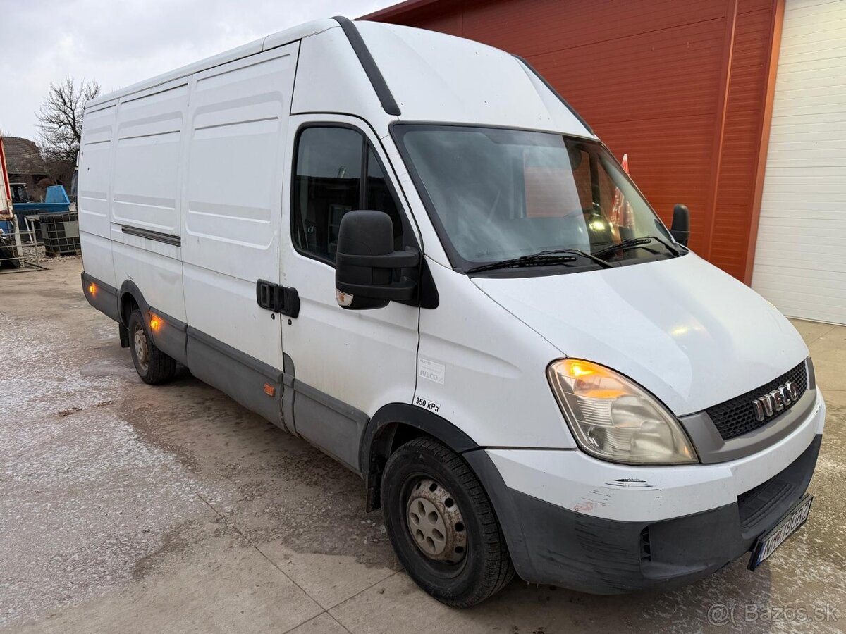 Iveco Daily 3.0 35S18 - 2