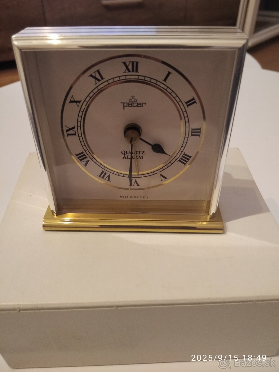 Retro stolové hodiny - nové - 2