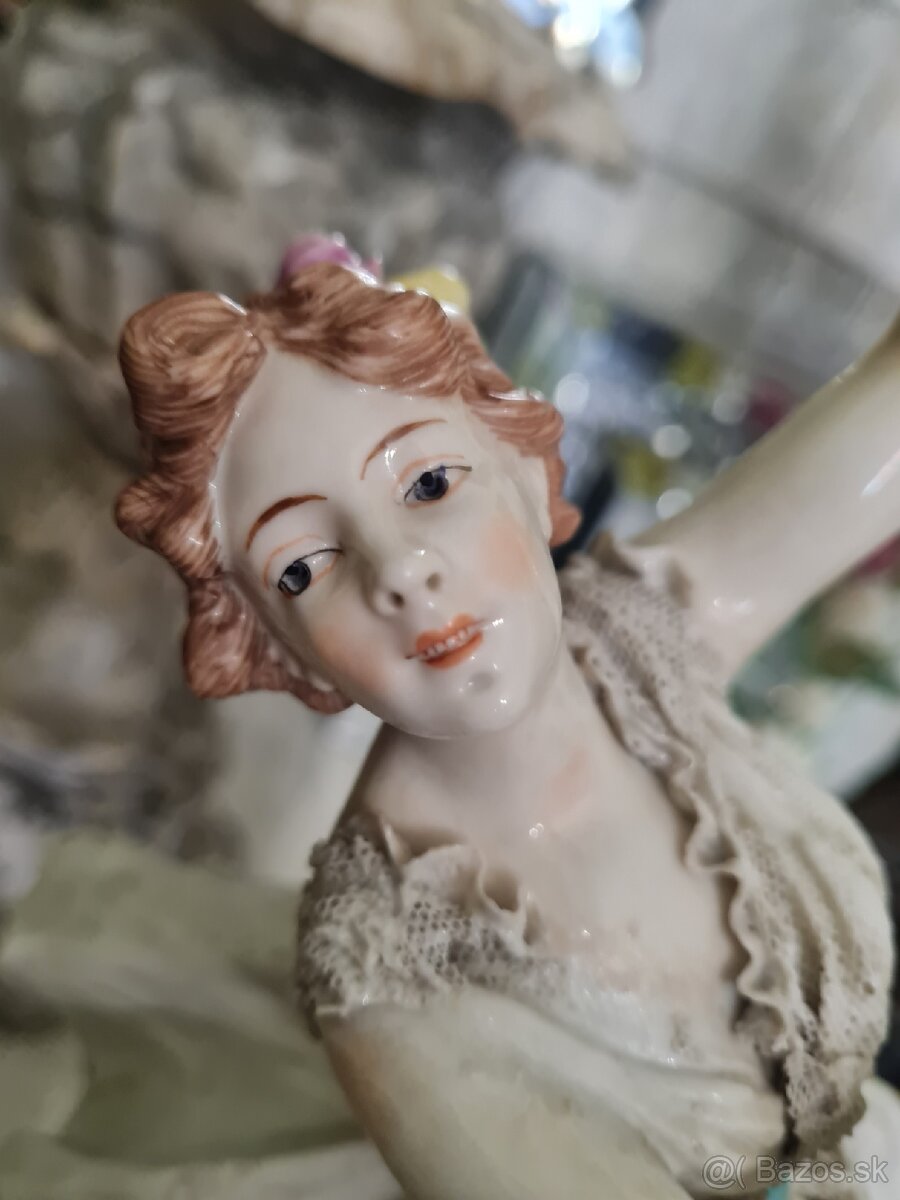 Stará porcelánová baletka - 2