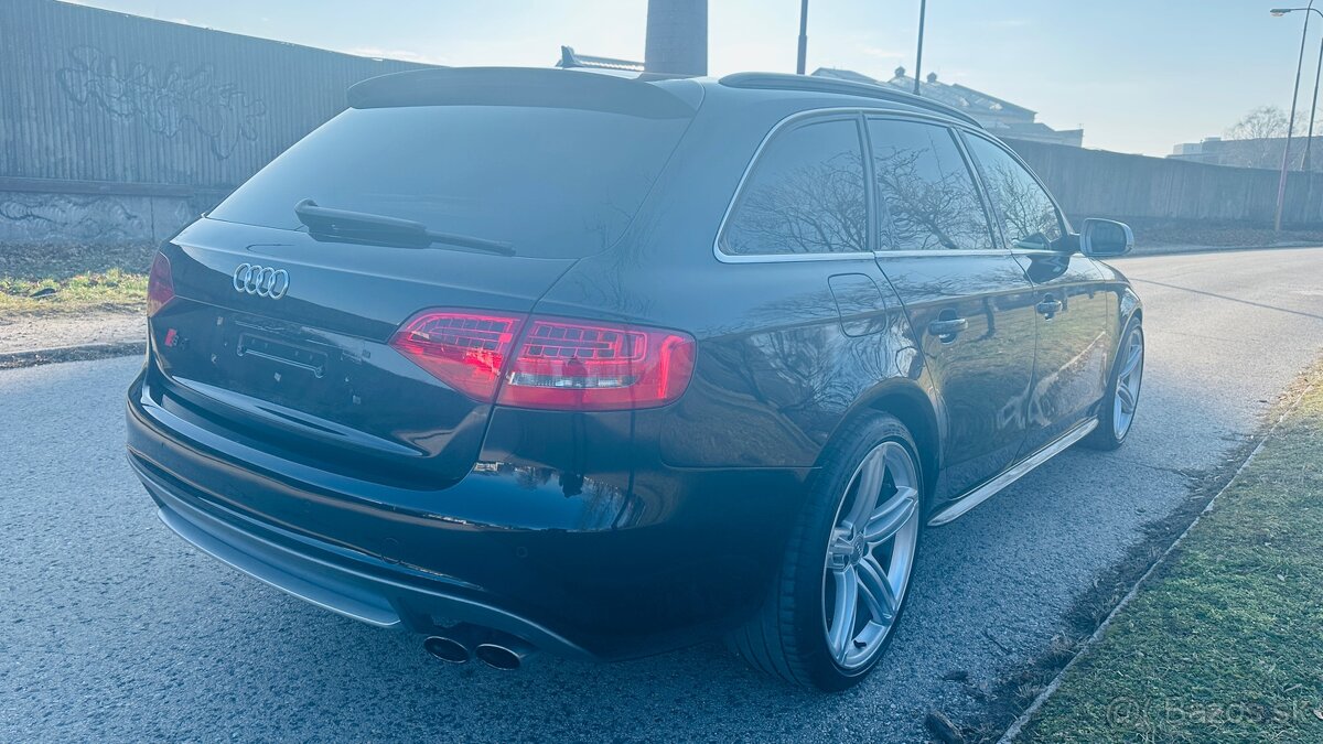 Audi S4 3.0TFSI V6 guattro s-tronic - 2
