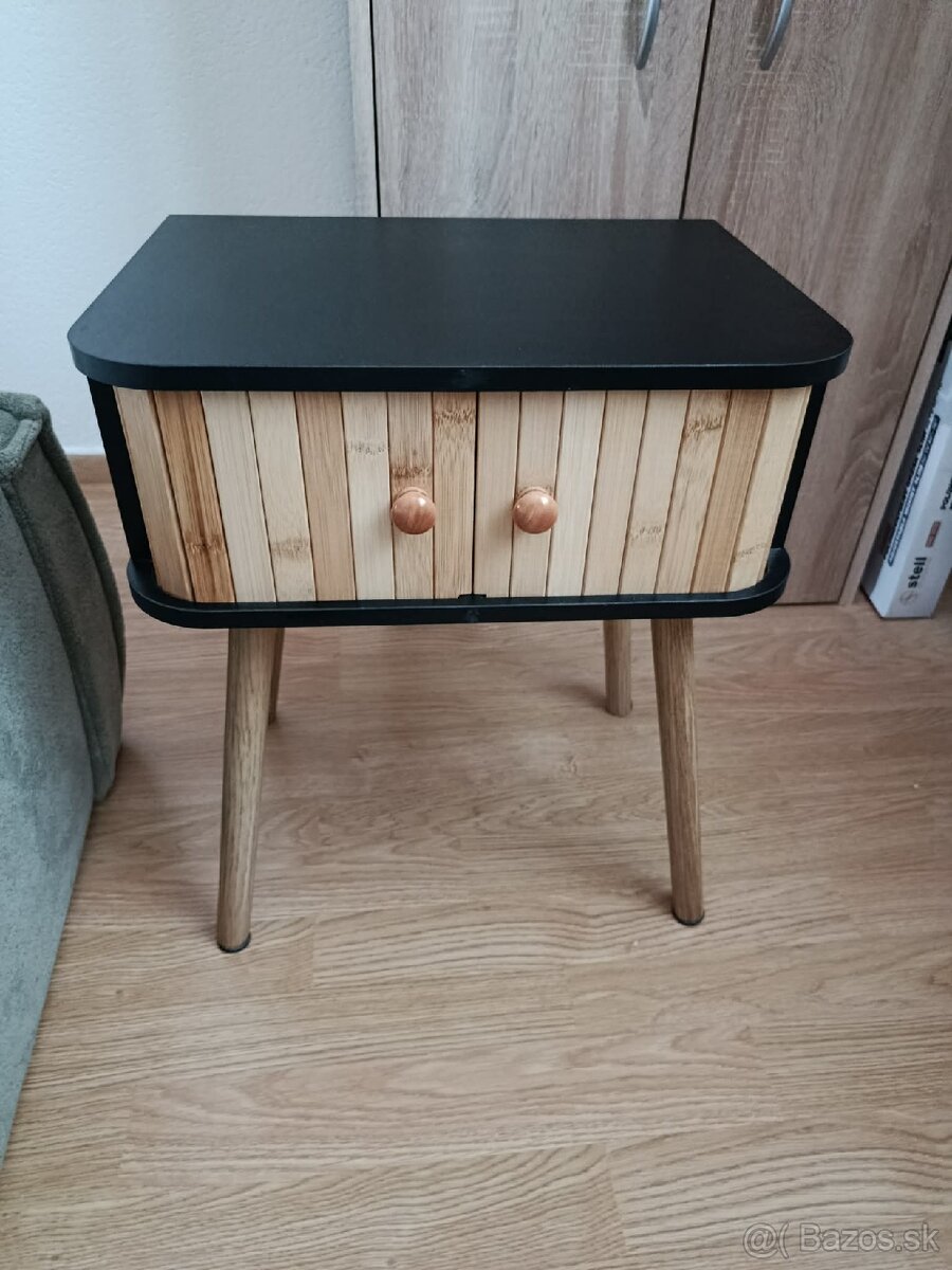 Nočný stolík - 2