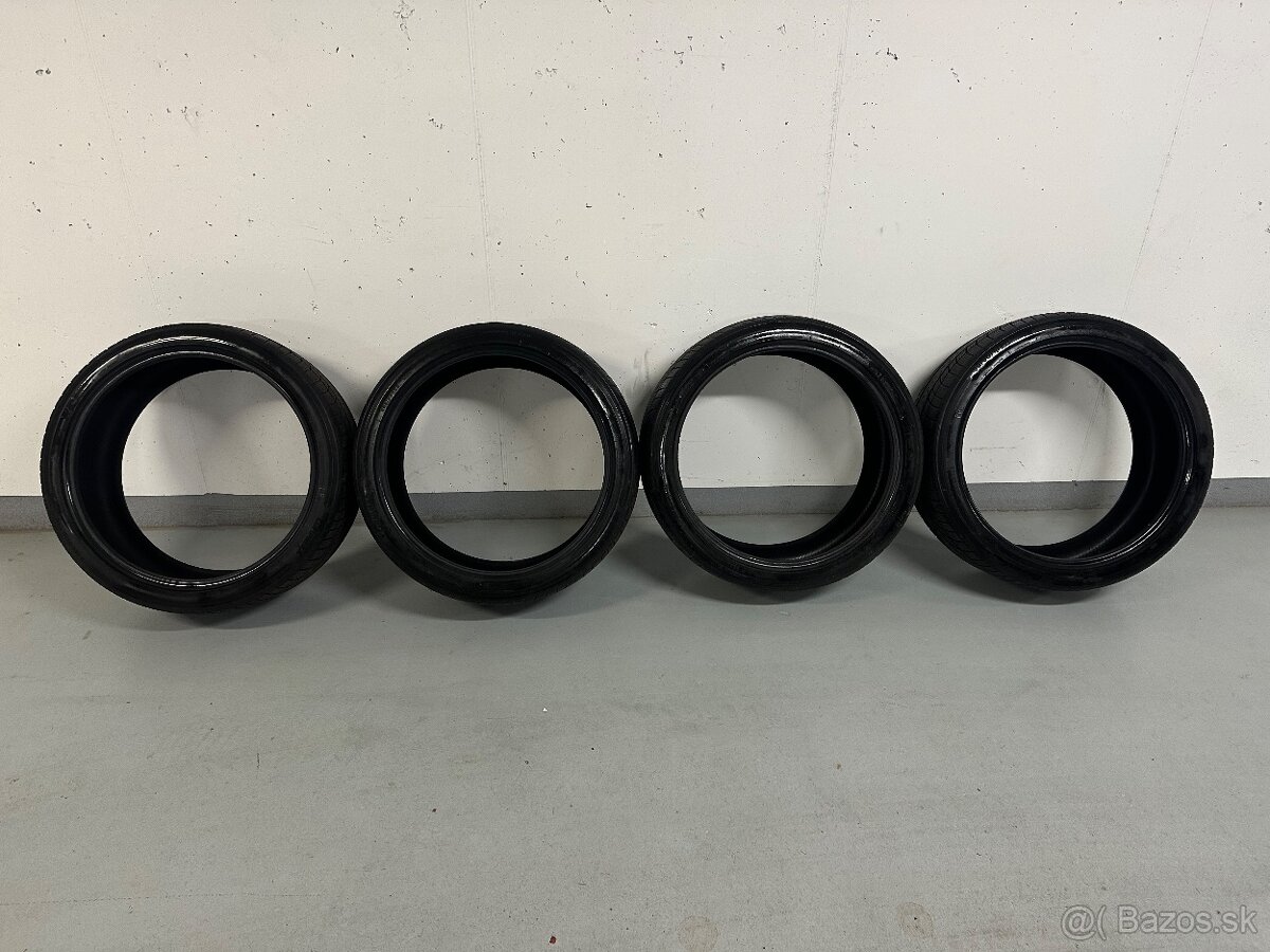 Zimné pneumatiky 285/35 R22, 4ks - 2