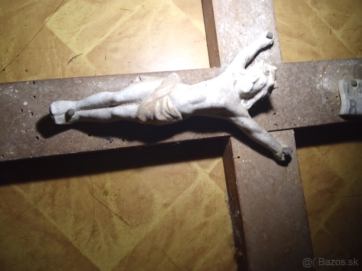 Predám krížik - 2