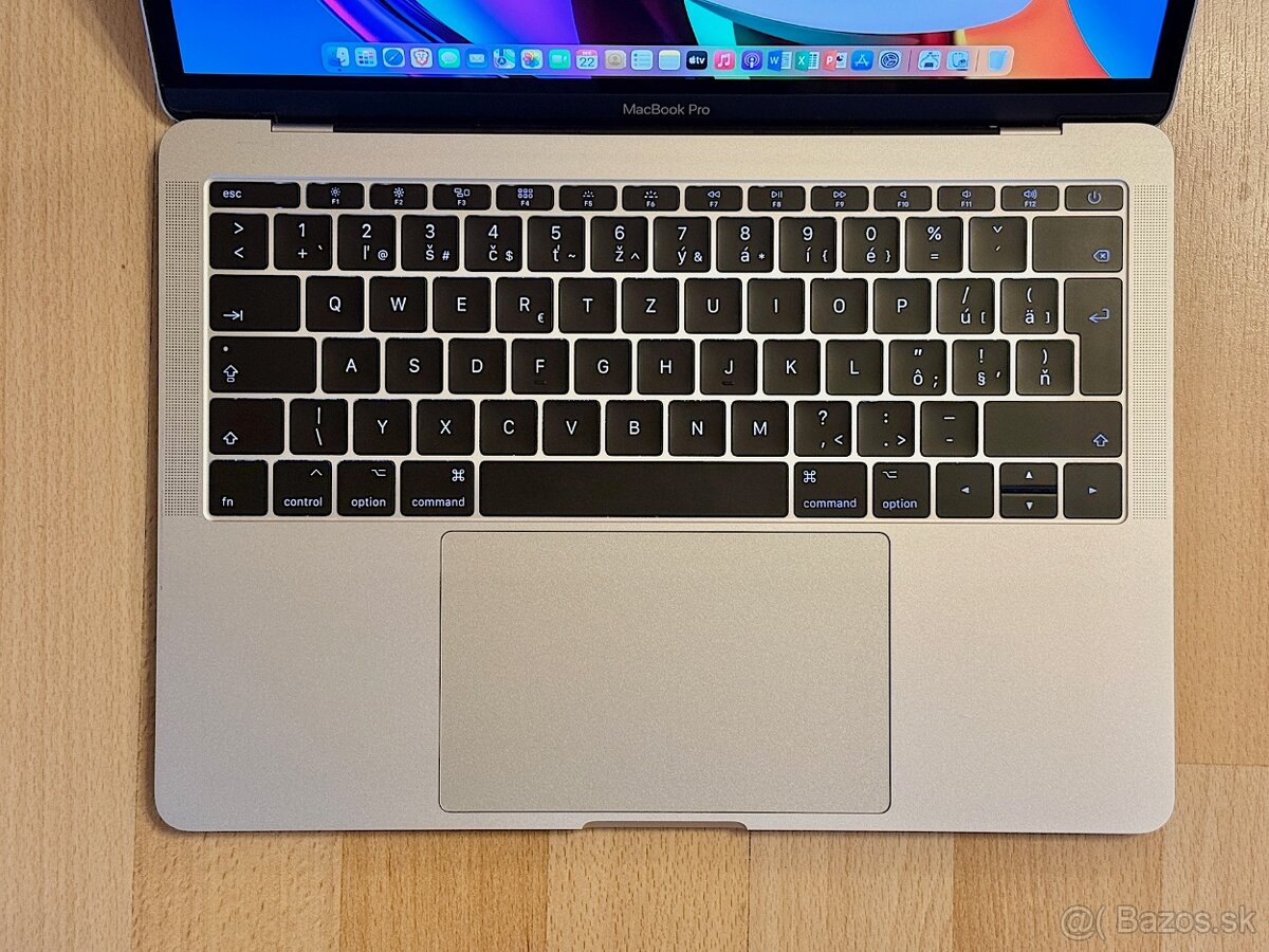 MacBook Pro 13" i5-2GHz,2j/8GB/256GB, BATERKA 200cyklov - 2