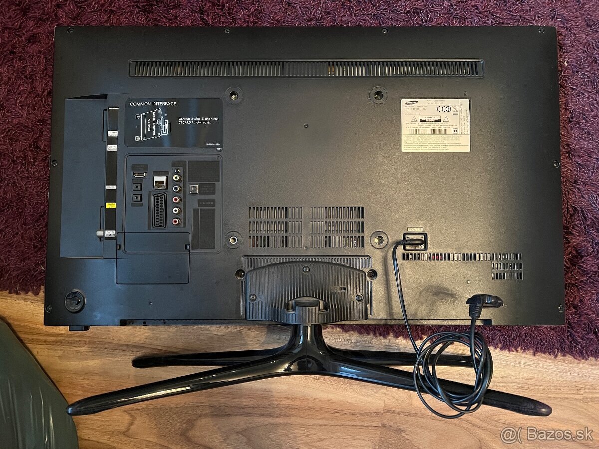 V Samsug UE32F5500 na diely - 2