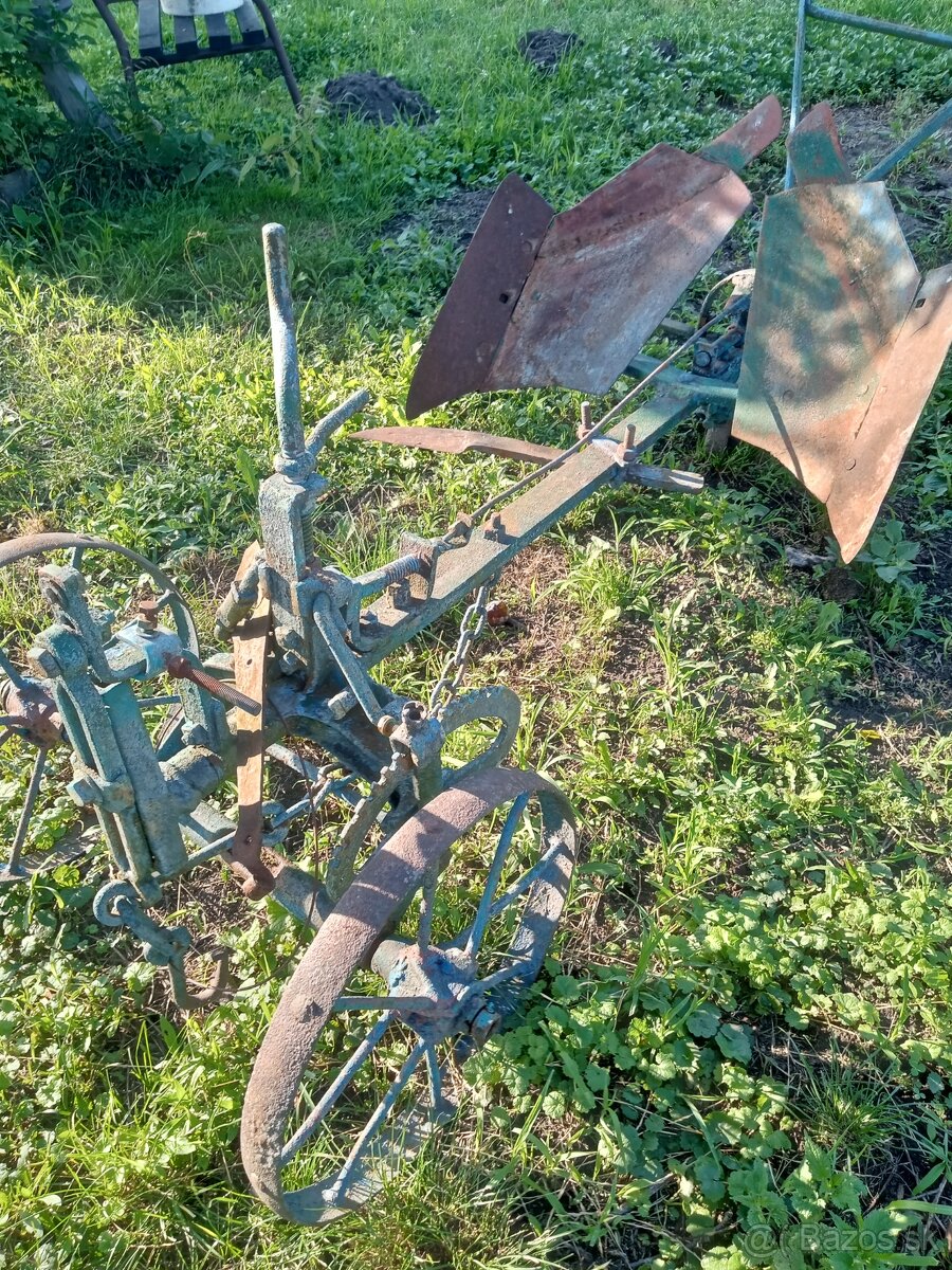Starožitný pluh - 2
